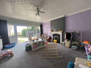 Play Room- click for photo gallery